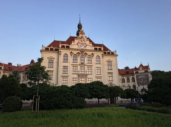 Miasto, które się nie poddało - spacer z Libni do Karlína