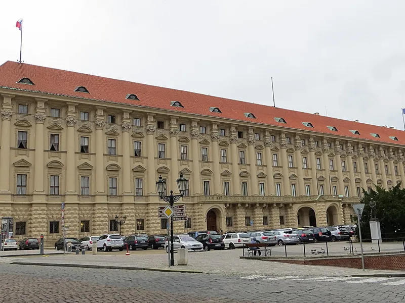 Pałac Czerninów w Pradze