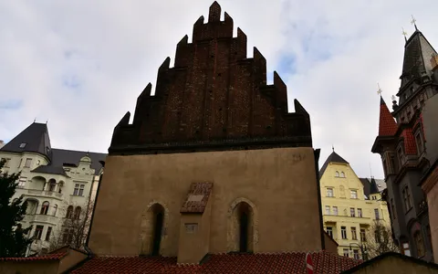 Synagoga Staronowa w Pradze