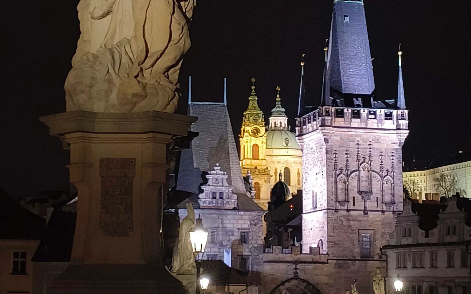Praga śladami „Tajemnicy tajemnic” – Hradczany